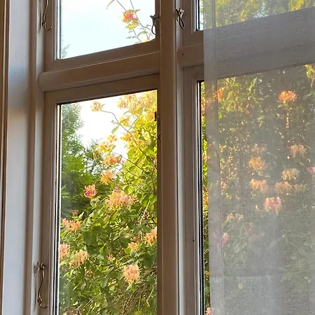 Apartmán I Med Parkering-naer Sentrum ,4 Soverom