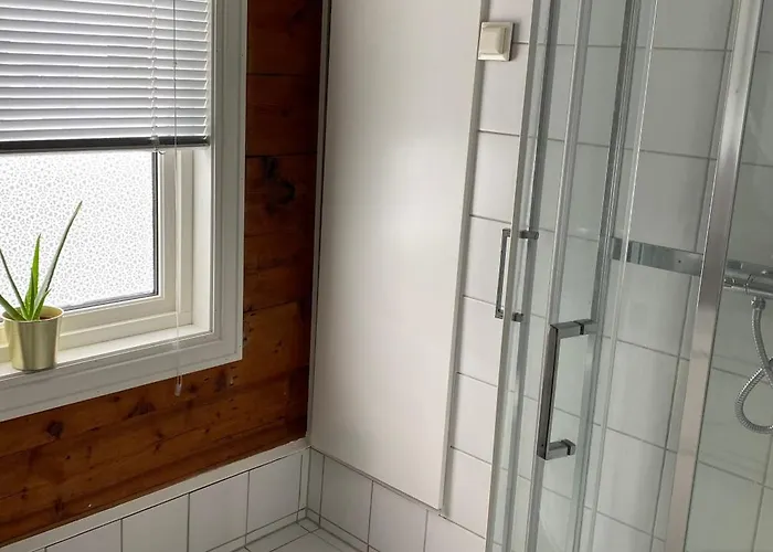 Apartament I Med Parkering-naer Sentrum ,4 Soverom *